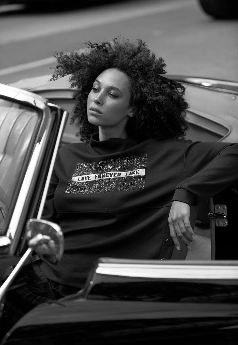 FASHION_MONARI_ROADSTER_1_Los-Angeles-LA-top-best-american-ph_otgraphers-fashion-celebrity-beauty-travel-portrait-creative_071